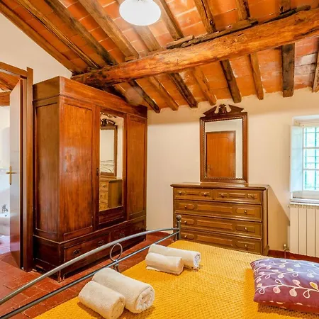 Feriehus Alloro 1 *